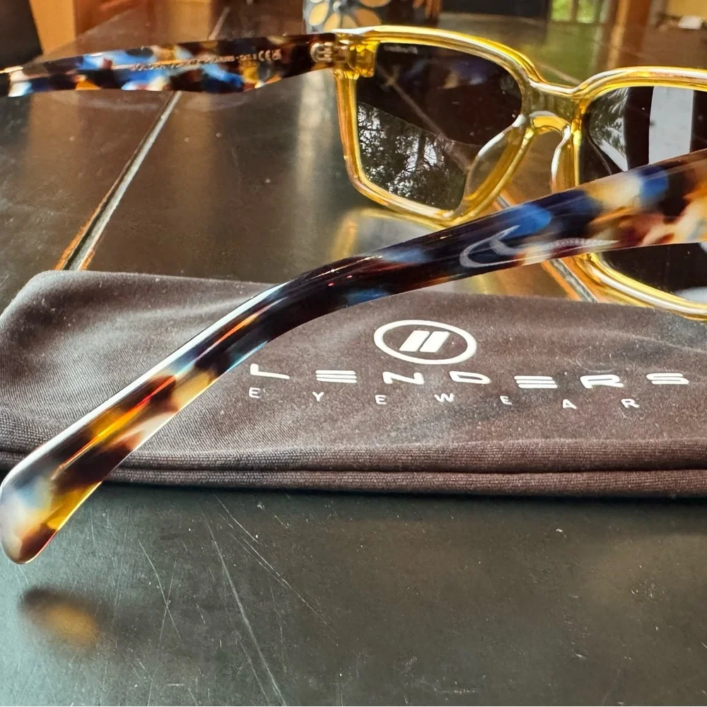 Blenders Mave X2 Polarized sunglasses - NEW - Picture 8 of 10
